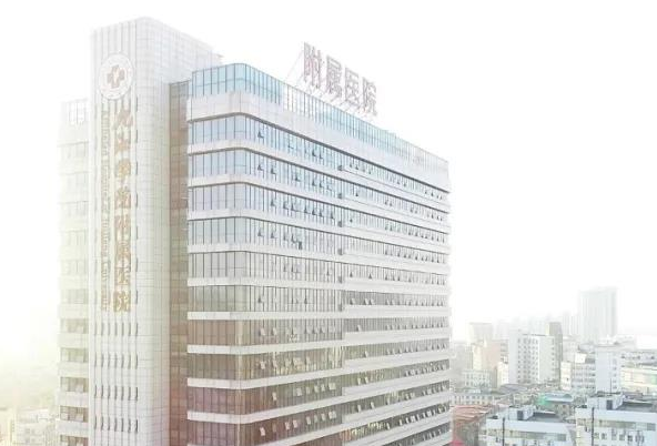 2024九江學院附屬醫(yī)院隆鼻大概多少錢?隆鼻能保持幾年