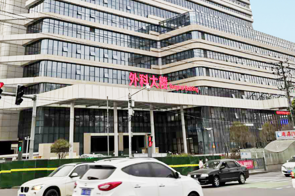 九江學(xué)院附屬醫(yī)院植發(fā)價(jià)格?植發(fā)有用嗎,可以維持多久