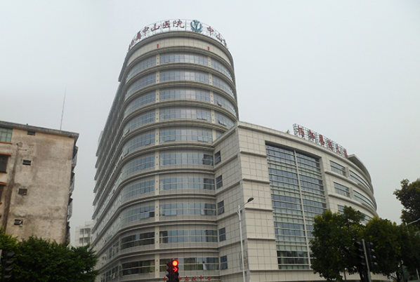 2024中山市人民醫(yī)院激光近視手術價格?激光近視手術原理