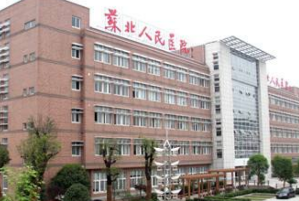 蘇北人民醫(yī)院牙科地包天矯正哪個(gè)醫(yī)生好_醫(yī)生推薦