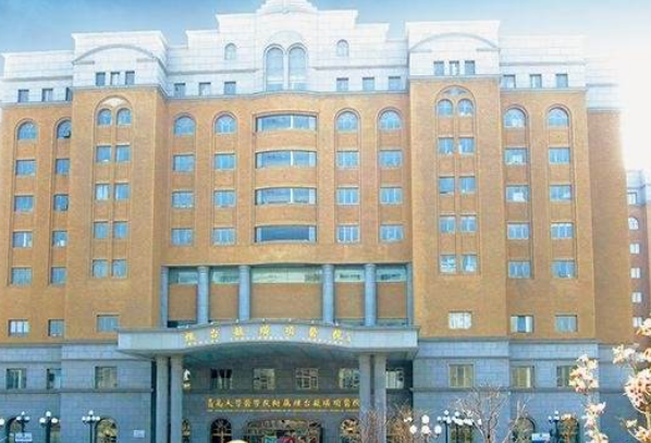 2024煙臺(tái)毓璜頂醫(yī)院飛秒激光價(jià)格?飛秒激光手術(shù)的利弊