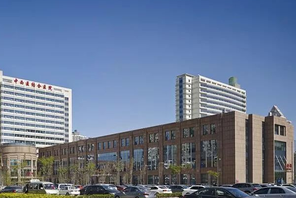 2024天津南開(kāi)醫(yī)院烤瓷冠怎么樣|醫(yī)生介紹|價(jià)格收費(fèi)