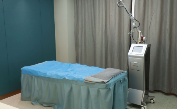 華中科技大學(xué)同濟(jì)醫(yī)學(xué)院醫(yī)院膠原蛋白除皺120天求美案例|技術(shù)評價(jià)怎么樣?費(fèi)用明細(xì)