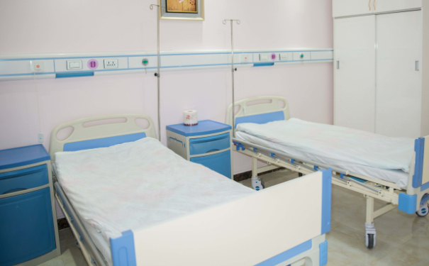 華中科技大學(xué)同濟(jì)醫(yī)學(xué)院醫(yī)院招風(fēng)耳整形價格一覽表?技術(shù)優(yōu)勢&半年術(shù)后案例反饋