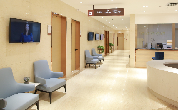 妙馨醫(yī)療美容門診部隆胸術(shù)后三個(gè)月求美案例(效果怎么樣?技術(shù)特色)