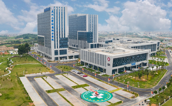 廈門大學(xué)附屬翔安醫(yī)院筋膜提升收費(fèi)多少?技術(shù)特點(diǎn)&案例點(diǎn)評(píng)