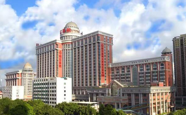 南方醫(yī)科大學(xué)珠江醫(yī)院陳兵玻尿酸填充全臉技術(shù)怎么樣?效果測評